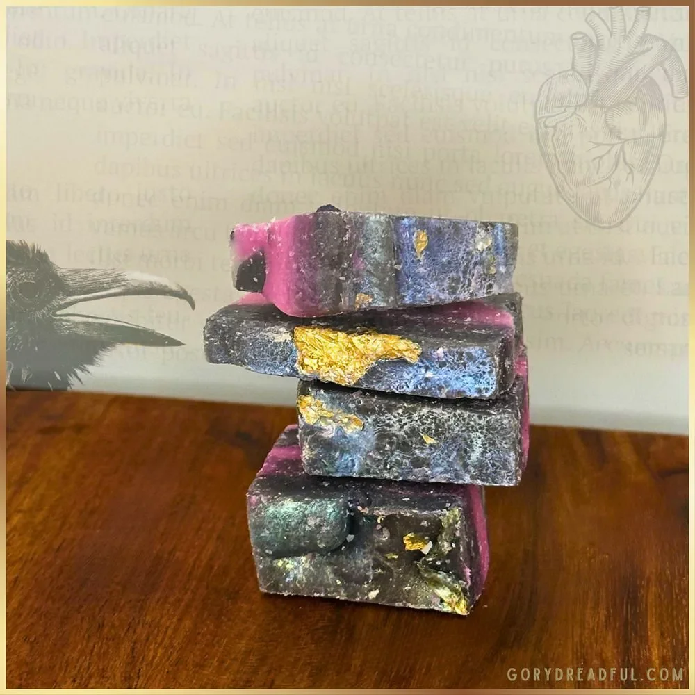 Edgar Allan Schmoe Wax Melt Chunkies: Spicy Pumpkin Persimmon Scent